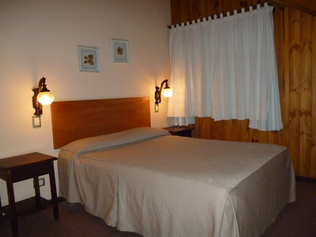 Melewe Aparthotel San Martin de los Andes Ruang foto